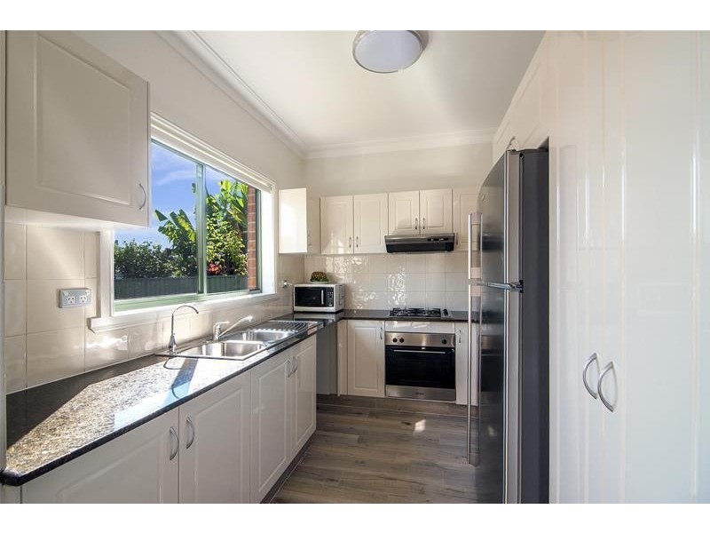 2/56 Rawson Road, Greenacre NSW 2190