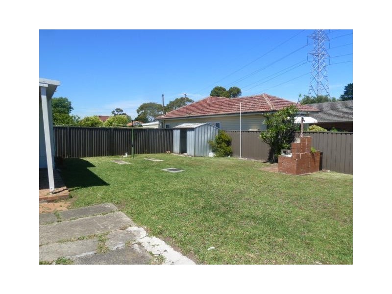 176A Hillcrest Avenue, Greenacre NSW 2190
