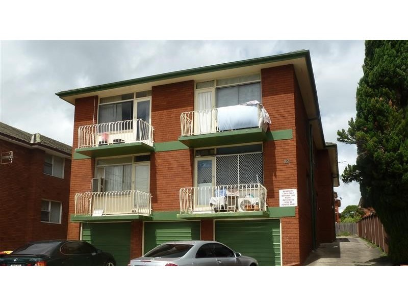 4/12 Colin Street, Lakemba NSW 2195