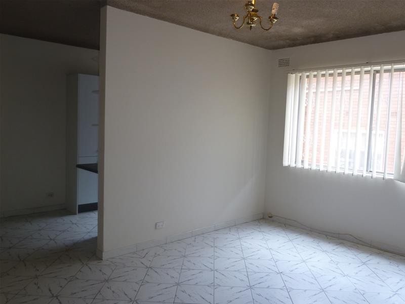 4/12 Colin Street, Lakemba NSW 2195