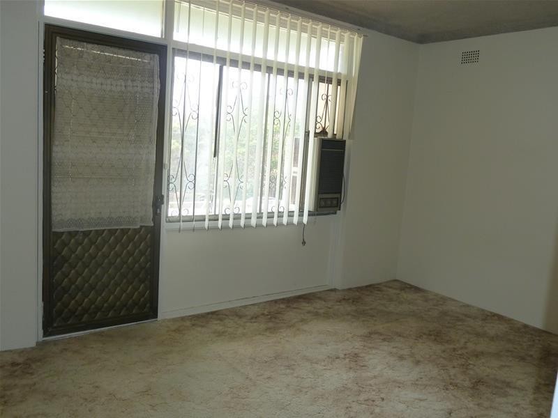 4/12 Colin Street, Lakemba NSW 2195