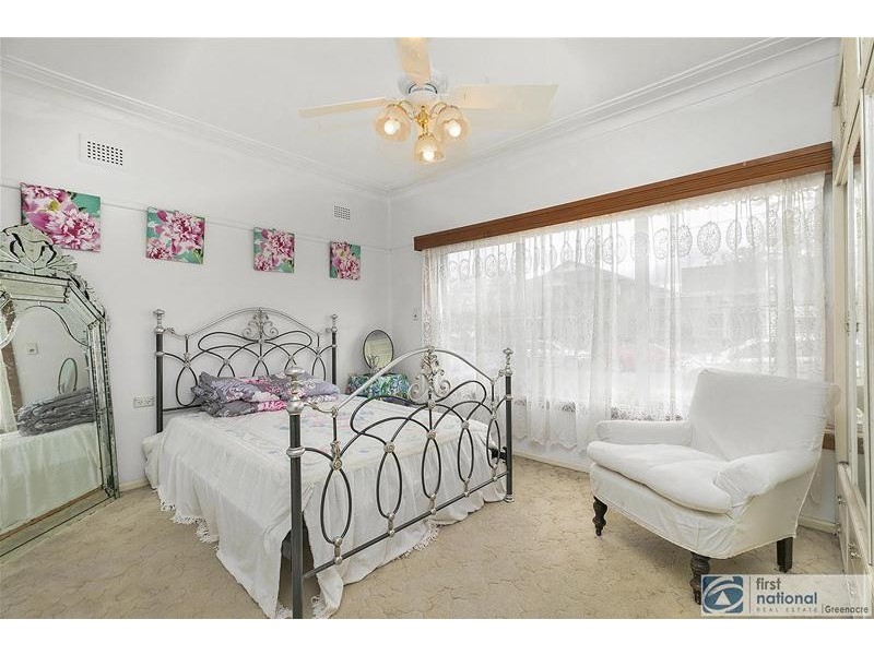 32 RIGA Avenue, Greenacre NSW 2190