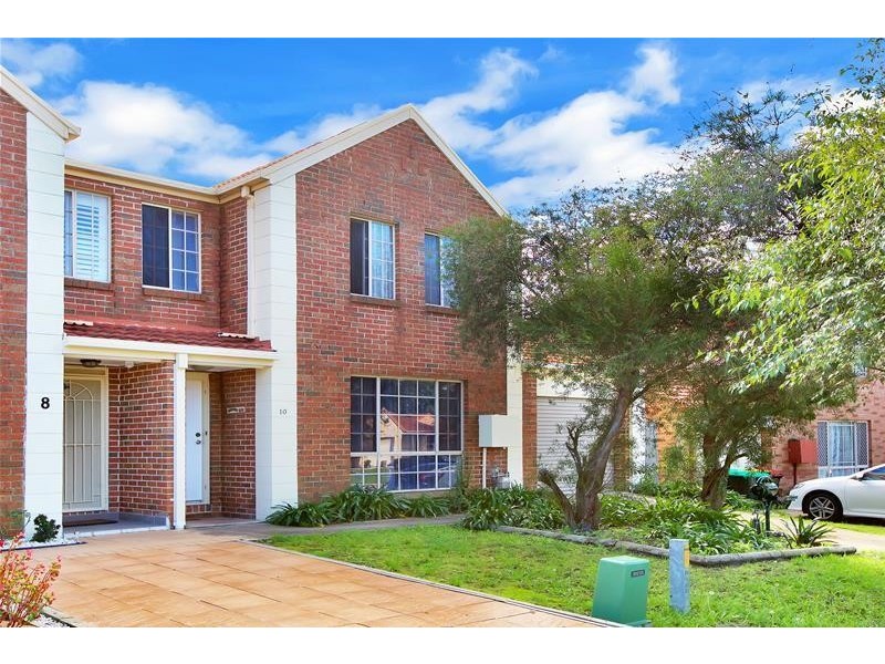 10 Sugarwood Grove, Greenacre NSW 2190