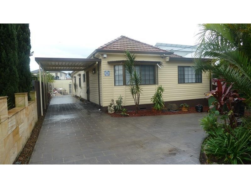 55 Pelman Avenue, Greenacre NSW 2190