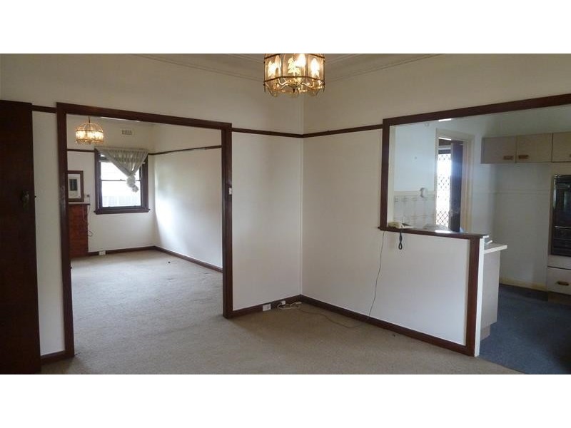 313 Noble Avenue, Greenacre NSW 2190