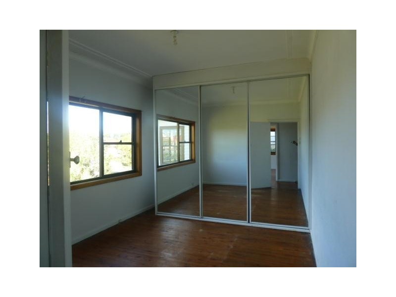 4 Rea Street, Greenacre NSW 2190