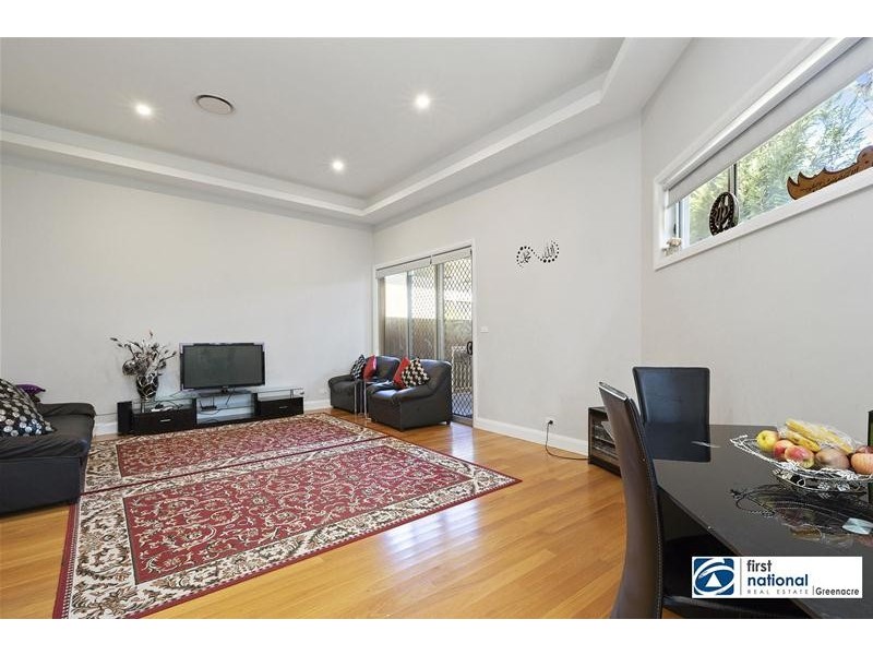 3B  Kendall Drive, Casula NSW 2170