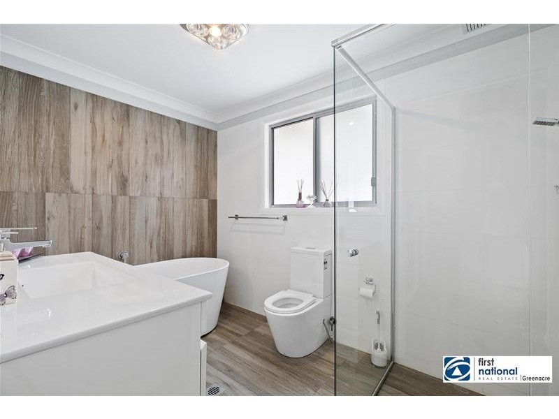 3B  Kendall Drive, Casula NSW 2170