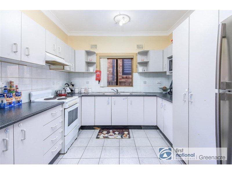 9 lima Street, Greenacre NSW 2190