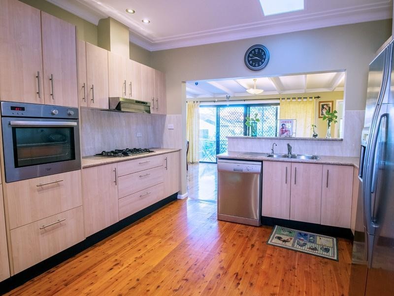 21 Bettina Court, Greenacre NSW 2190