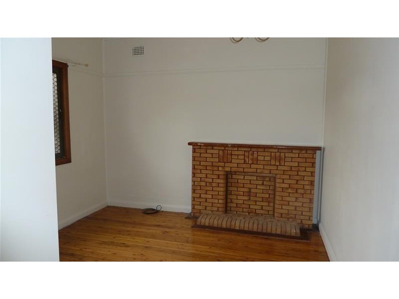 3 Buckland Street, Greenacre NSW 2190