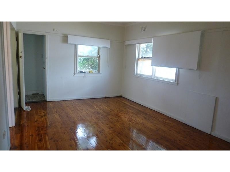 52 Napoleon Road, Greenacre NSW 2190