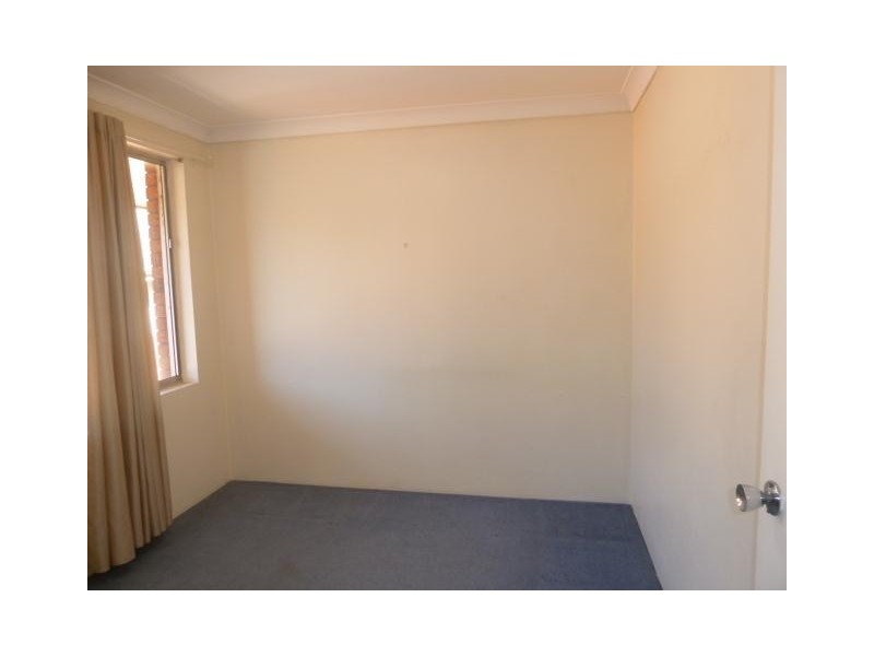 8/5 Cornelia Street, Wiley Park NSW 2195
