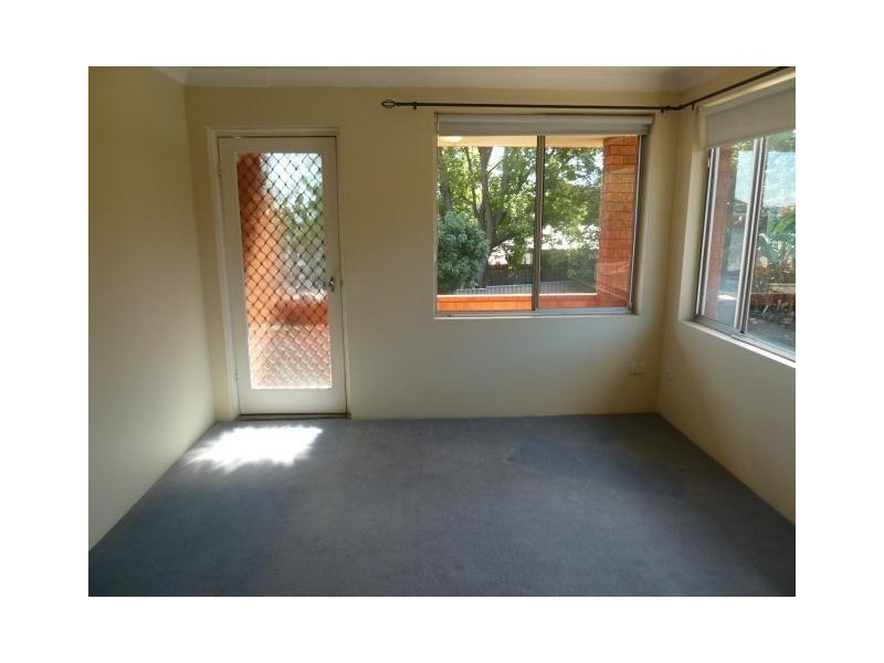 8/5 Cornelia Street, Wiley Park NSW 2195