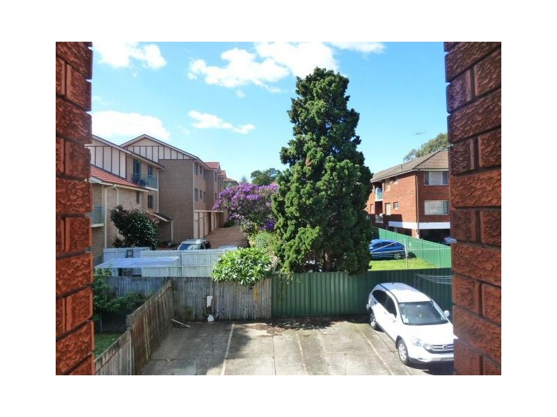 8/5 Cornelia Street, Wiley Park NSW 2195