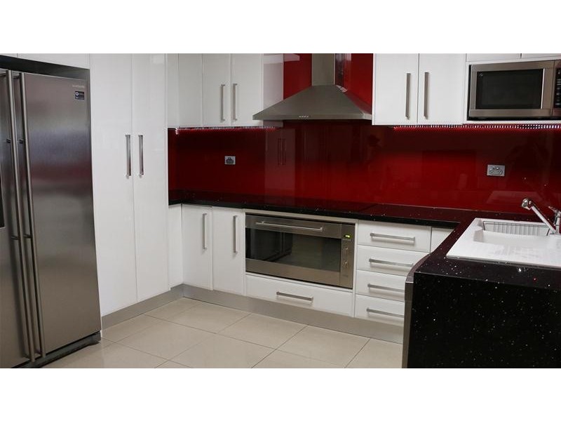 13 Altona Place, Greenacre NSW 2190