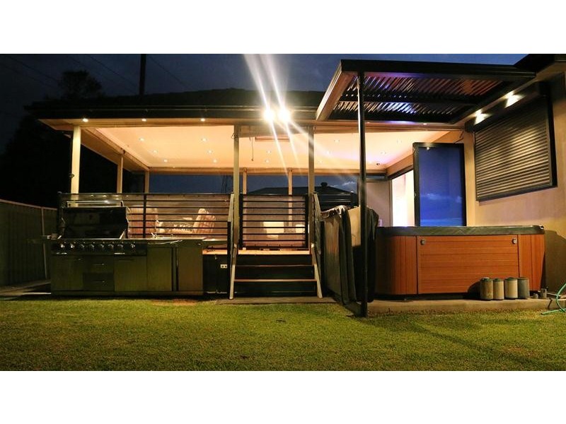 13 Altona Place, Greenacre NSW 2190