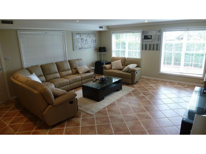 102 Macquarie Street, Greenacre NSW 2190