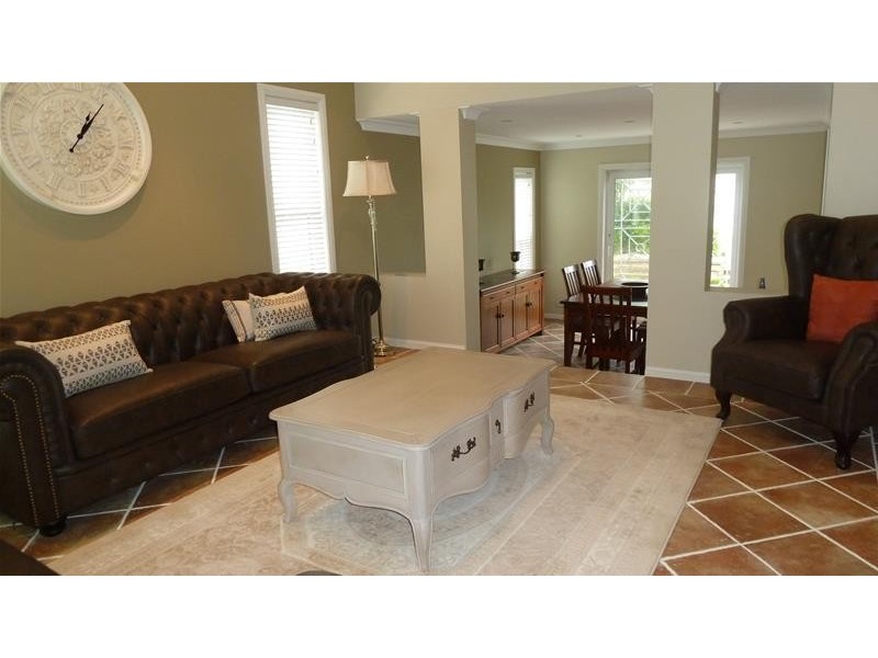 102 Macquarie Street, Greenacre NSW 2190