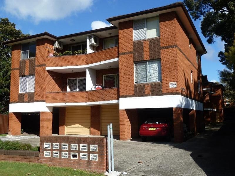 4/42 Hampden Road, Lakemba NSW 2195