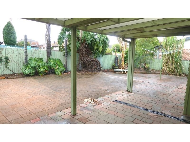 36 Cripps Avenue, Kingsgrove NSW 2208