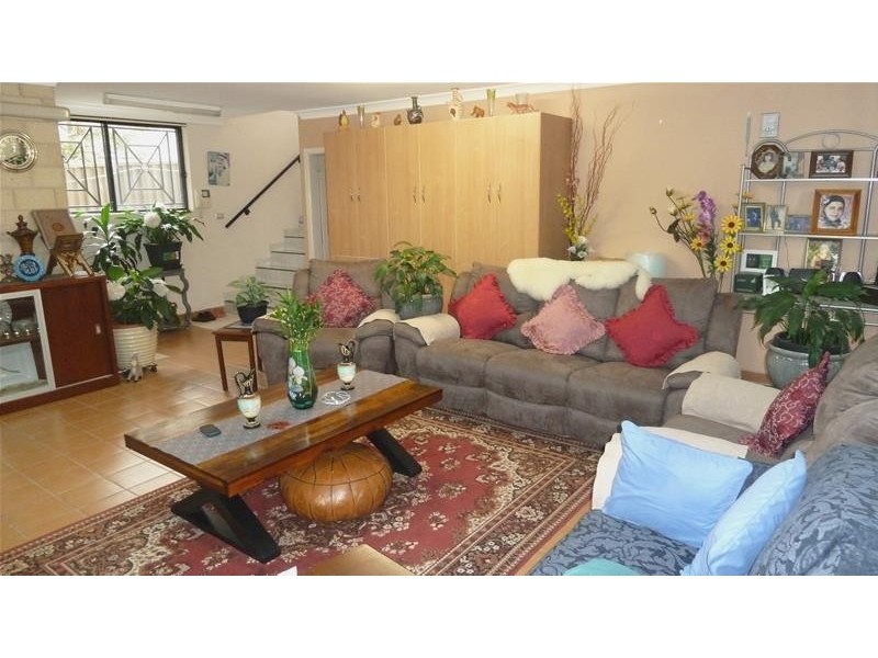 42 Hebe Street, Greenacre NSW 2190