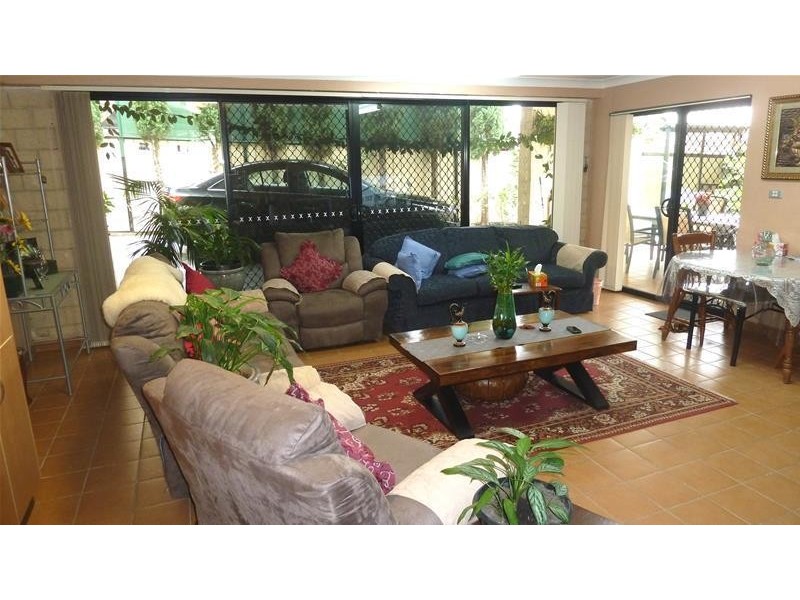 42 Hebe Street, Greenacre NSW 2190