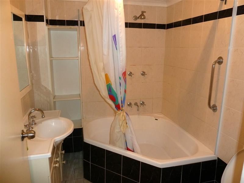 11/55-59 Reynolds Avenue, Bankstown NSW 2200