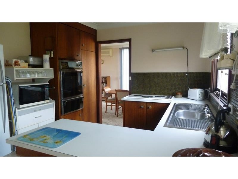 17 PETER Crescent, Greenacre NSW 2190