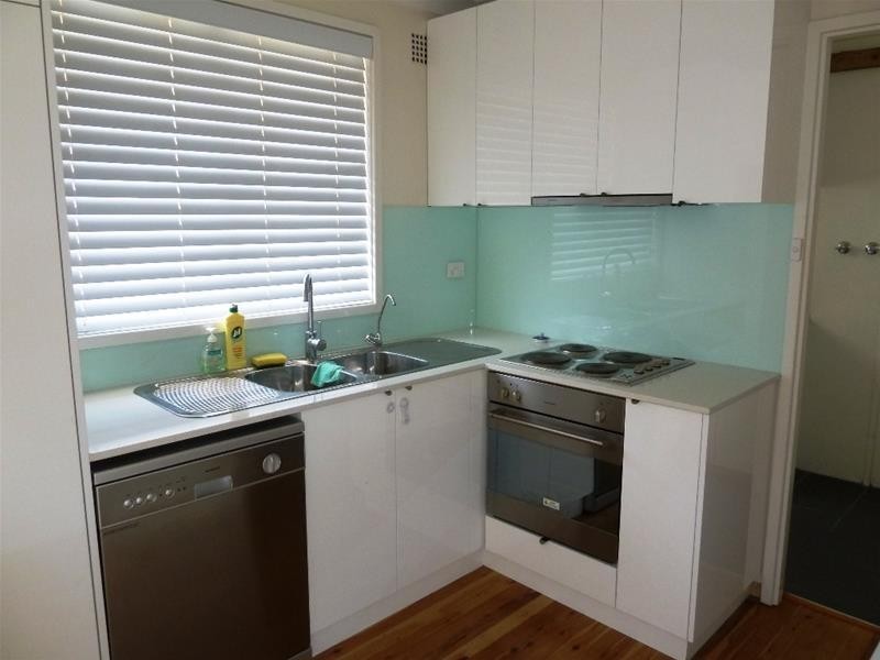 10 Burraneer Crescent, Greenacre NSW 2190