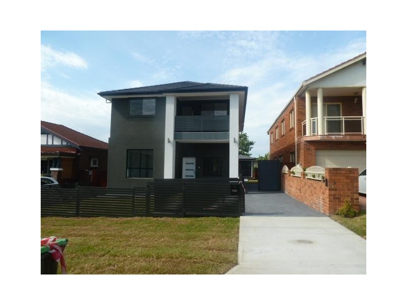 196 Banksia Road, Greenacre NSW 2190