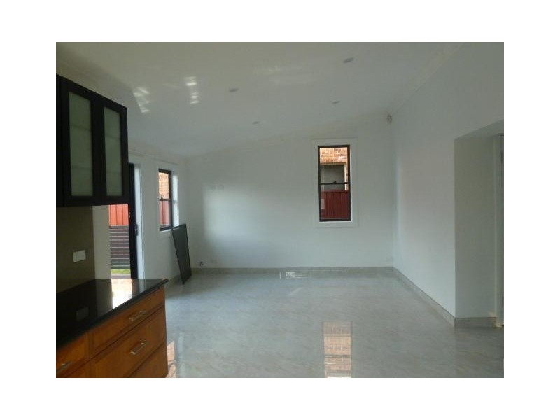 196 Banksia Road, Greenacre NSW 2190