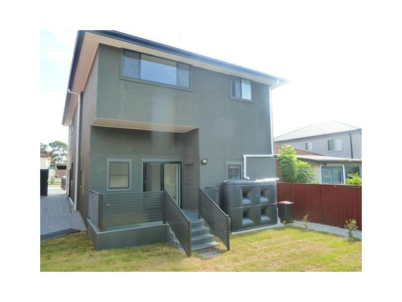 196 Banksia Road, Greenacre NSW 2190