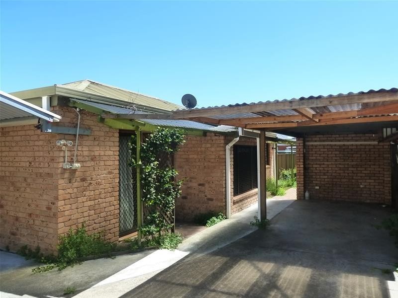 19A DAPHNE Avenue, Bankstown NSW 2200