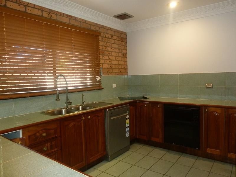 19A DAPHNE Avenue, Bankstown NSW 2200