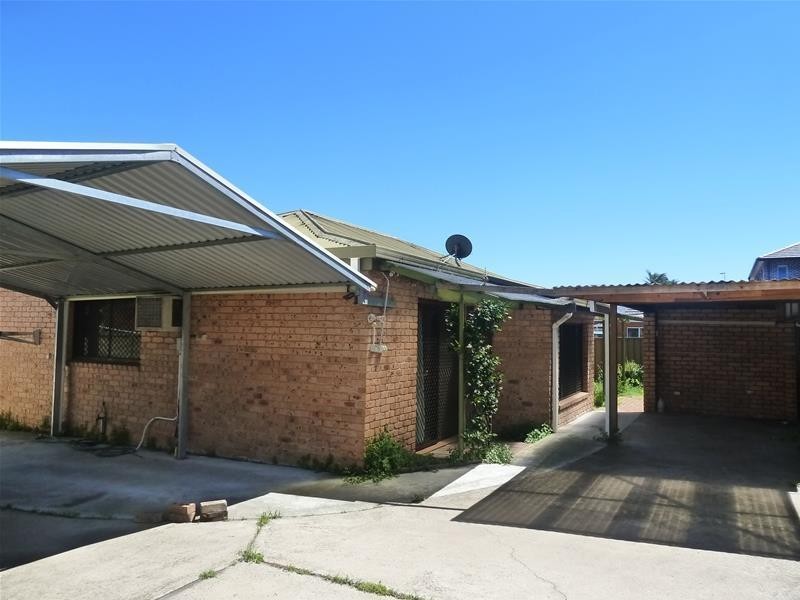 19A DAPHNE Avenue, Bankstown NSW 2200