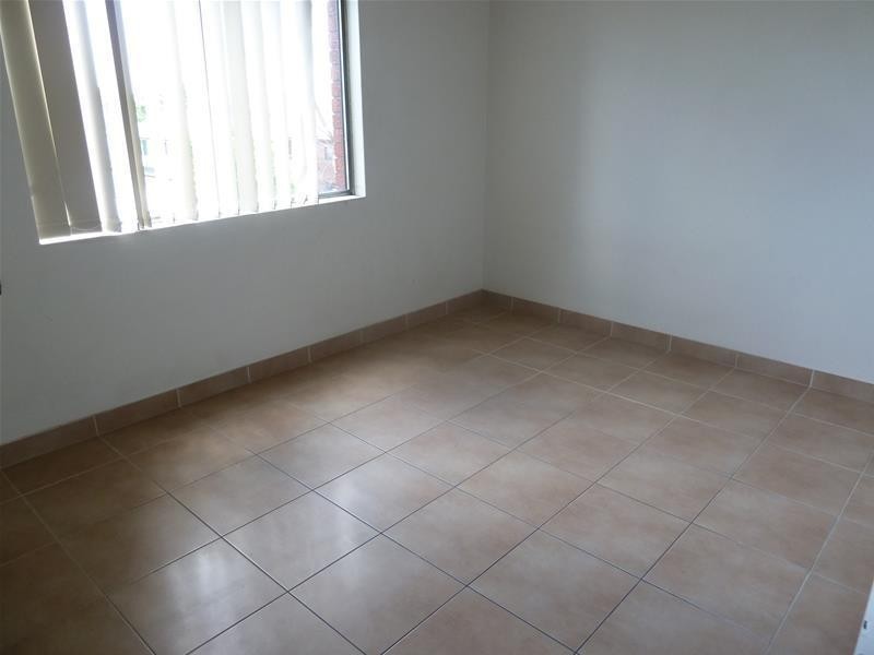 8/39 Harrow Road, Auburn NSW 2144