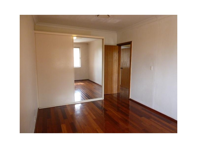 12/94 james Street, Punchbowl NSW 2196