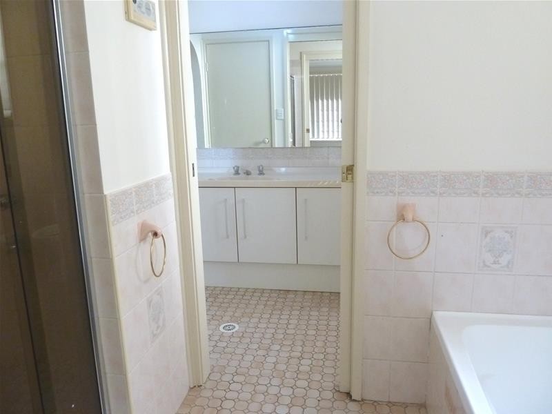 20 King Georges Road, Wiley Park NSW 2195