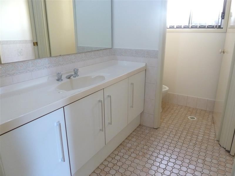 20 King Georges Road, Wiley Park NSW 2195