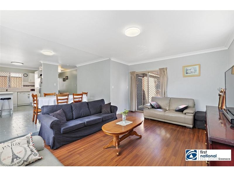 2/138 Greenacre Road, Greenacre NSW 2190