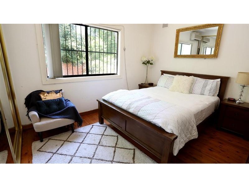 120 Roberts Road, Greenacre NSW 2190