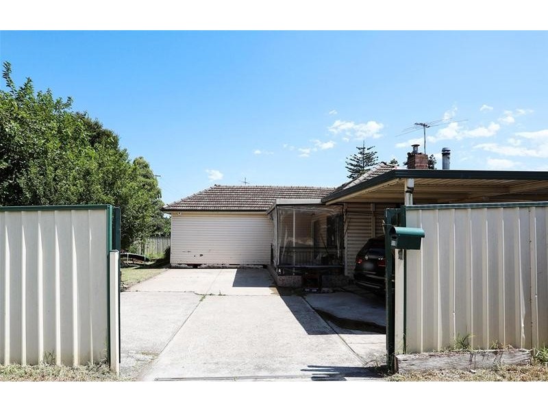 120 Roberts Road, Greenacre NSW 2190