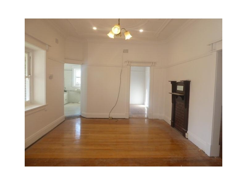 27 Sunbeam Avenue, Burwood NSW 2134