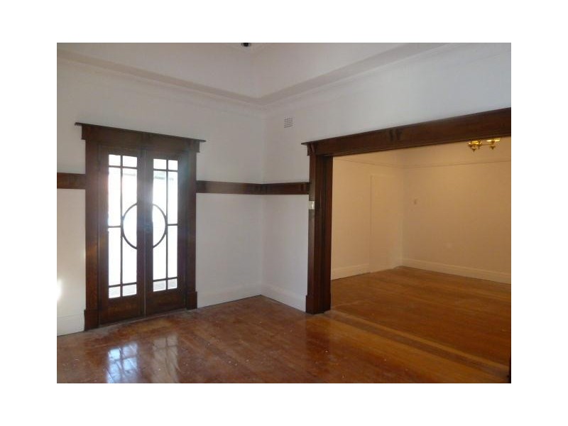 27 Sunbeam Avenue, Burwood NSW 2134