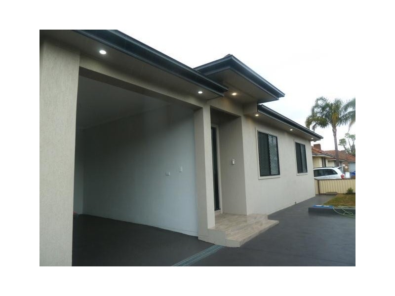 115 Juno Prd, Greenacre NSW 2190