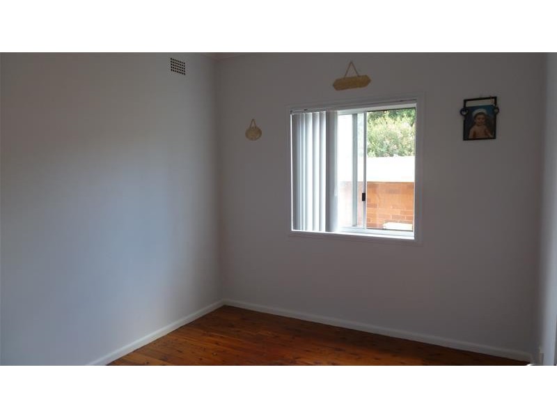 11 Hillview Avenue, Bankstown NSW 2200