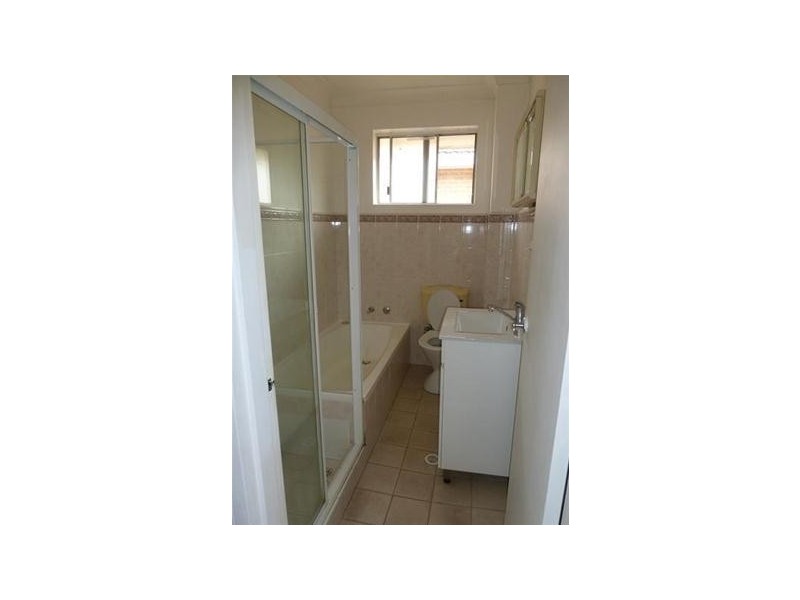 4/29 Dudley Street, Punchbowl NSW 2196