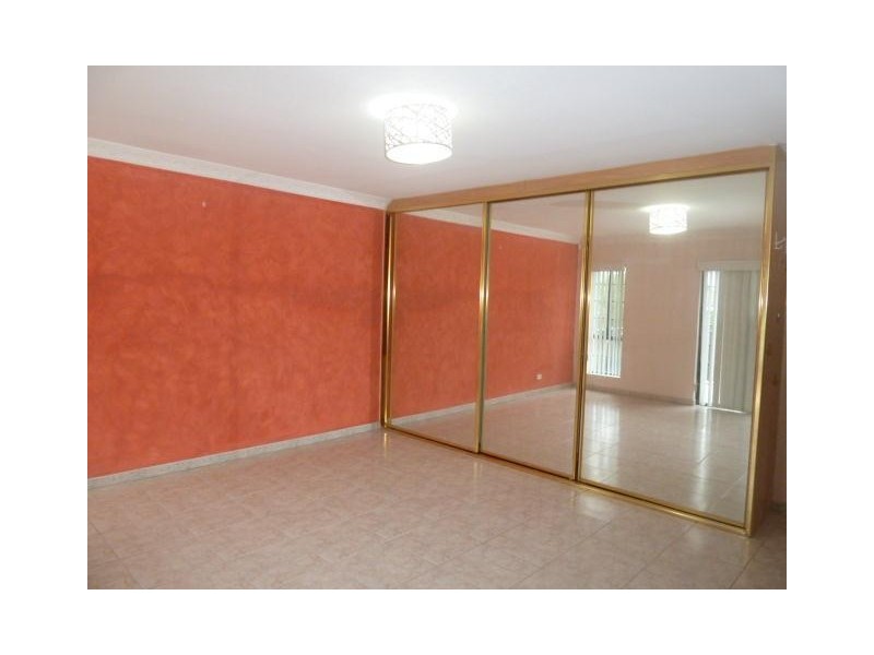 7 Macqurie Street, Greenacre NSW 2190