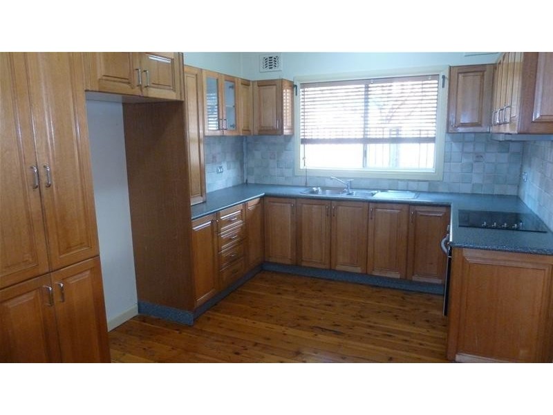 118 Hillcrest Street, Greenacre NSW 2190